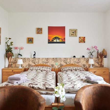Hueblers-Schlafquartier Otel Fürstenwalde Dış mekan fotoğraf