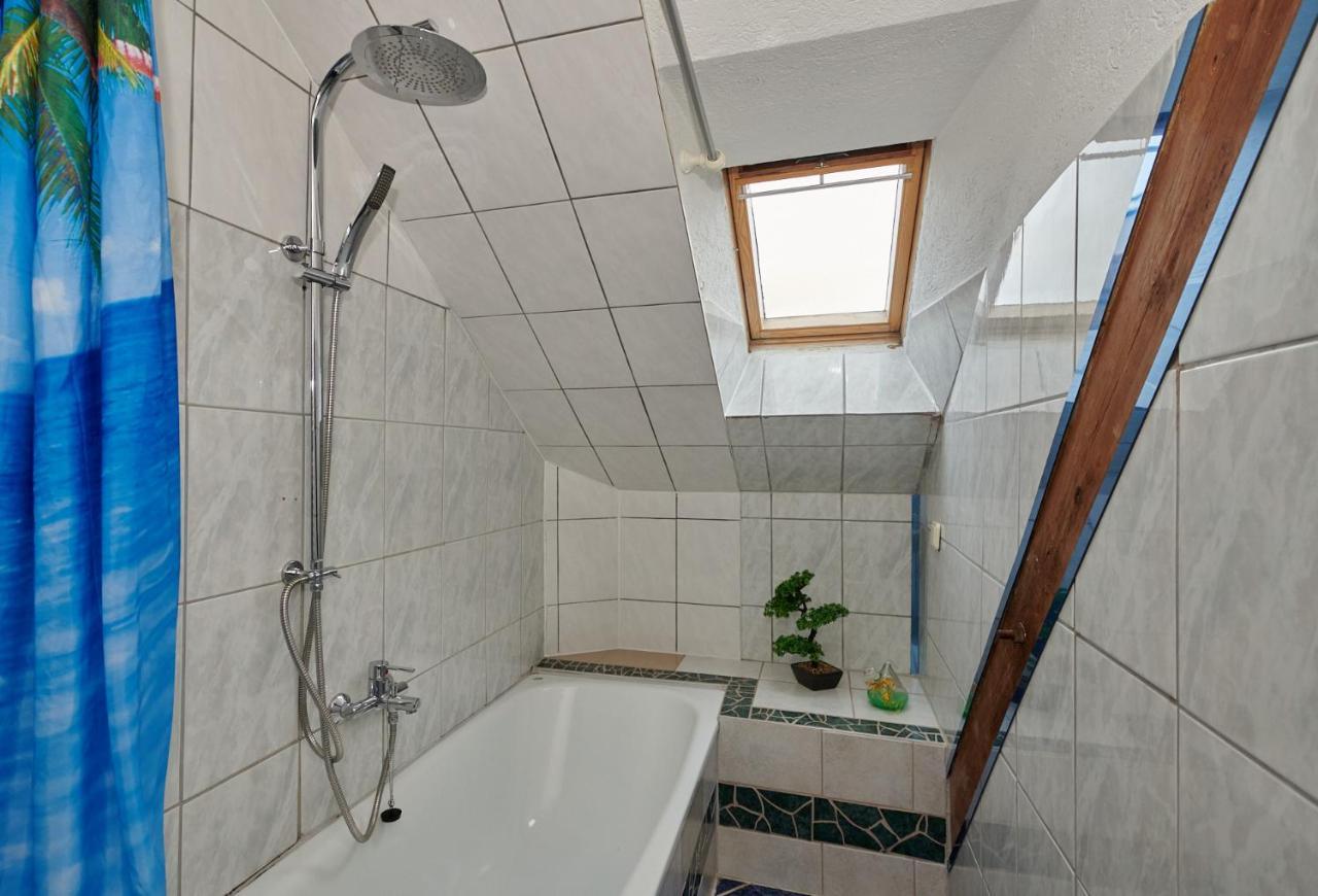 Hueblers-Schlafquartier Otel Fürstenwalde Dış mekan fotoğraf
