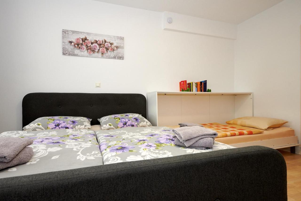 Hueblers-Schlafquartier Otel Fürstenwalde Dış mekan fotoğraf