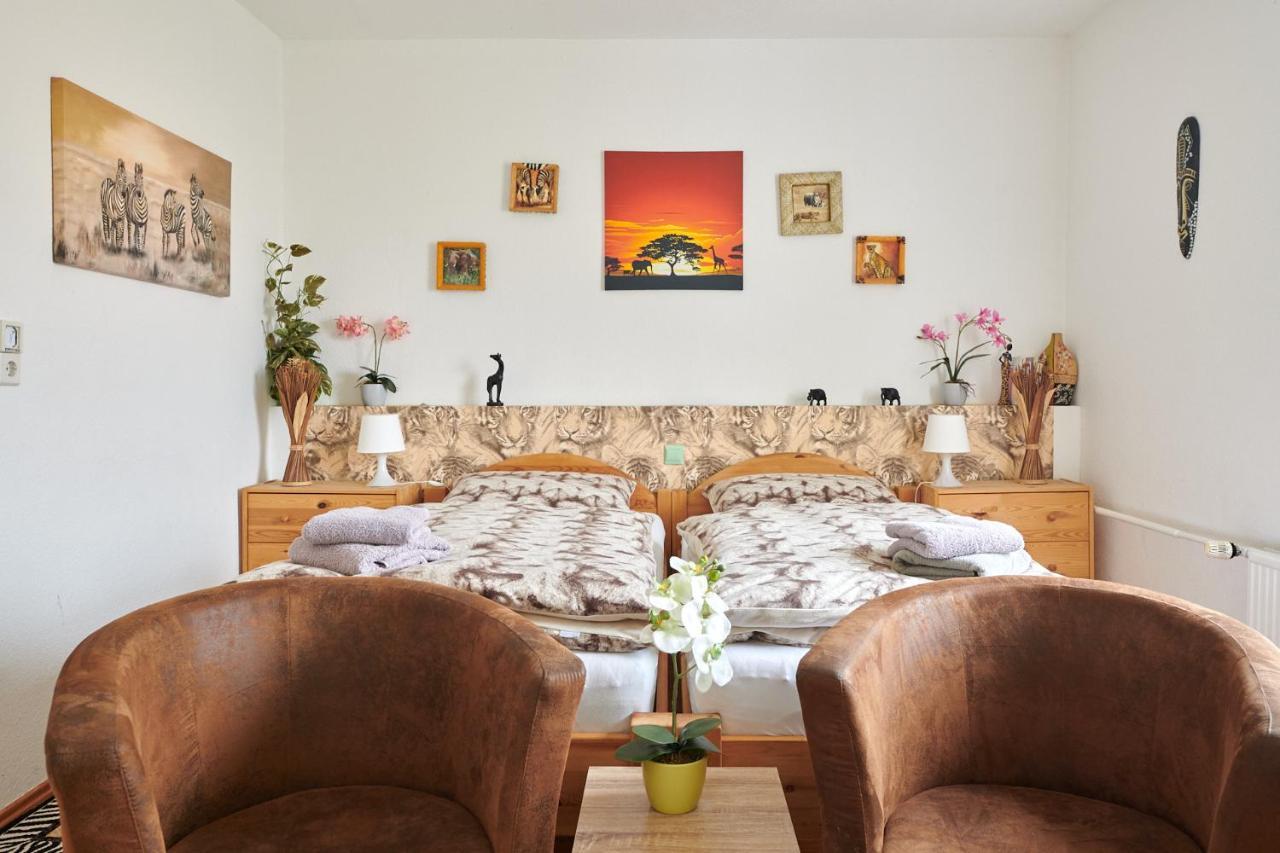 Hueblers-Schlafquartier Otel Fürstenwalde Dış mekan fotoğraf